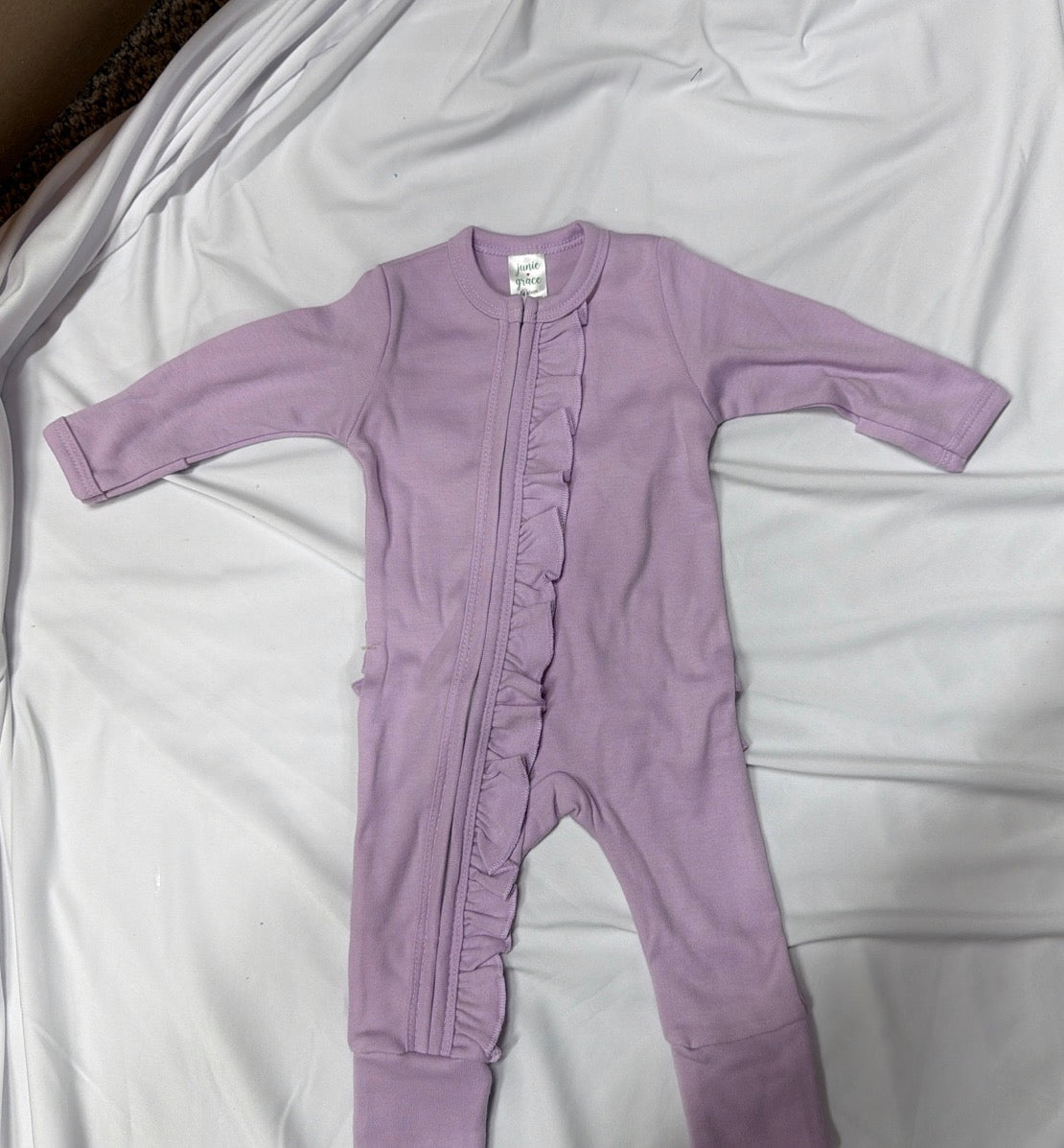 Ruffle zipper sleeper