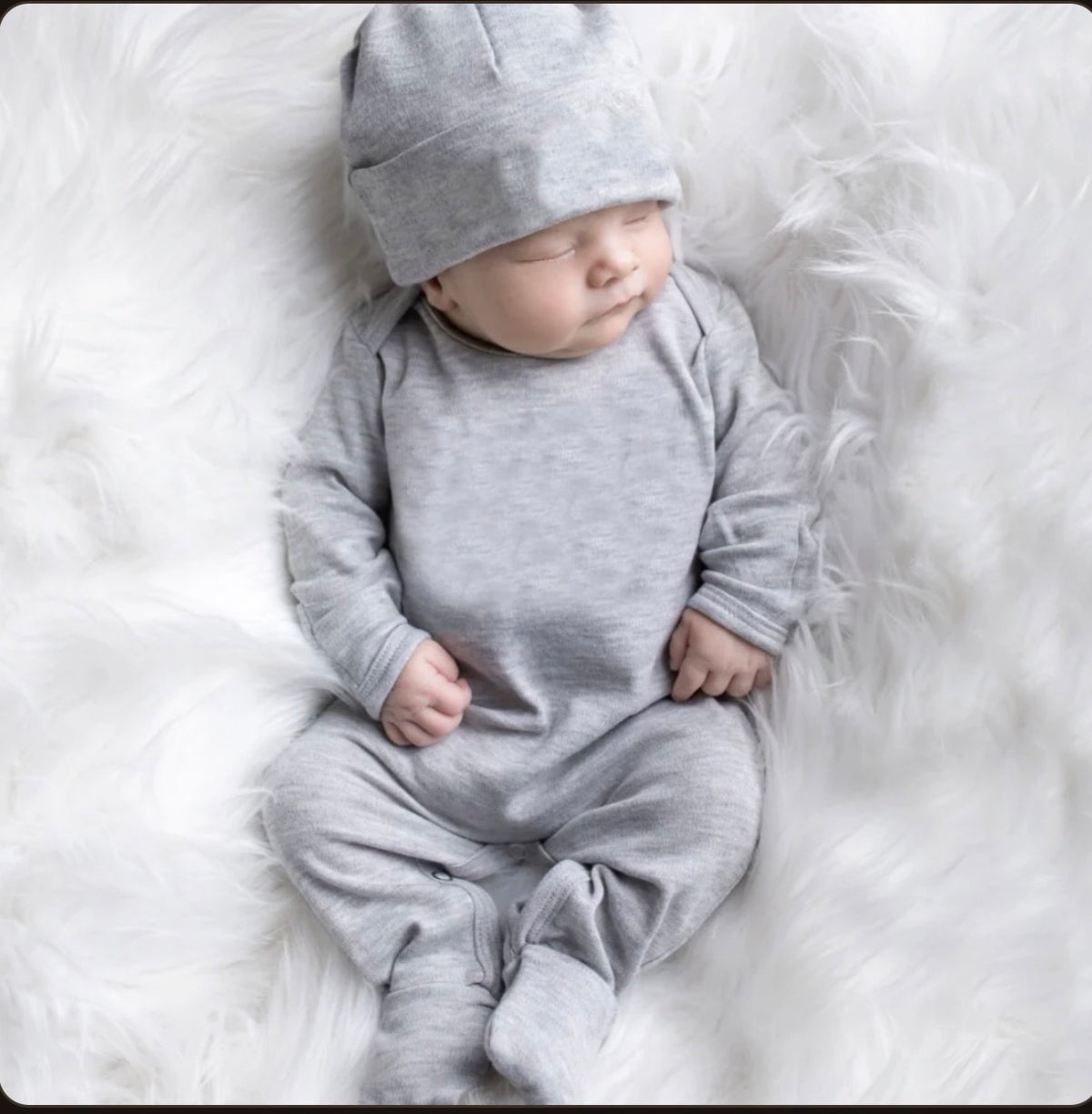 Convertible footed romper + hat